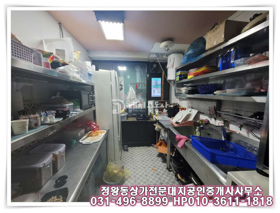 경기 시흥시 정왕동 중심상가 먹자로데오거리 도로변 단란허가받은 7080라이브매물 월세 매물번호 10248 사진 8