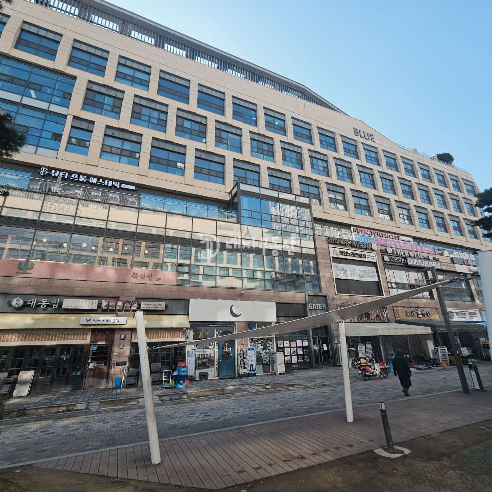 경기 시흥시 배곧동 시흥배곧아브뉴프랑센트럴블루동 전용 43, 아비뉴 광장방향 코너자리, 시설좋로 평수넓은 주점 상가 월세 매물번호 10898 사진 7